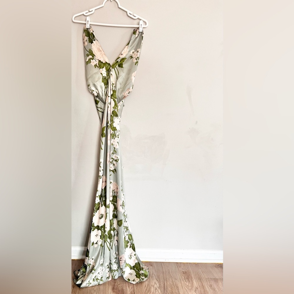 Reformation Veria Silk Halterneck Maxi Gown Green Silk Floral Dress Size XS - Picture 3 of 7